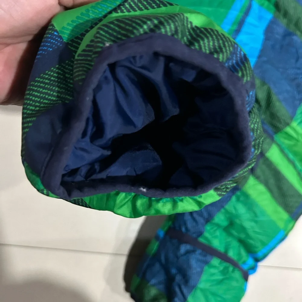 Columbia romper . Used once. Size 9-12 months - Picture 6 of 13